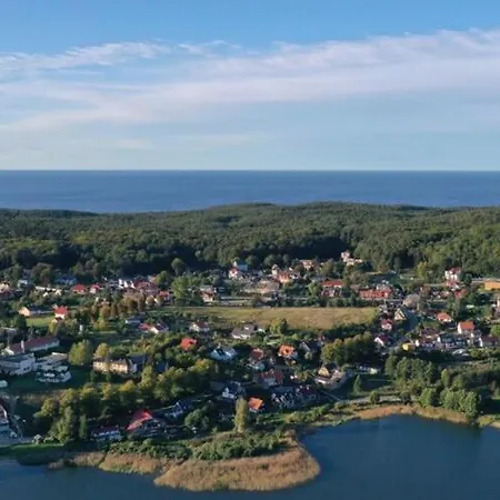 Сasa de vacaciones By Wise Ka With Sauna Wisełka